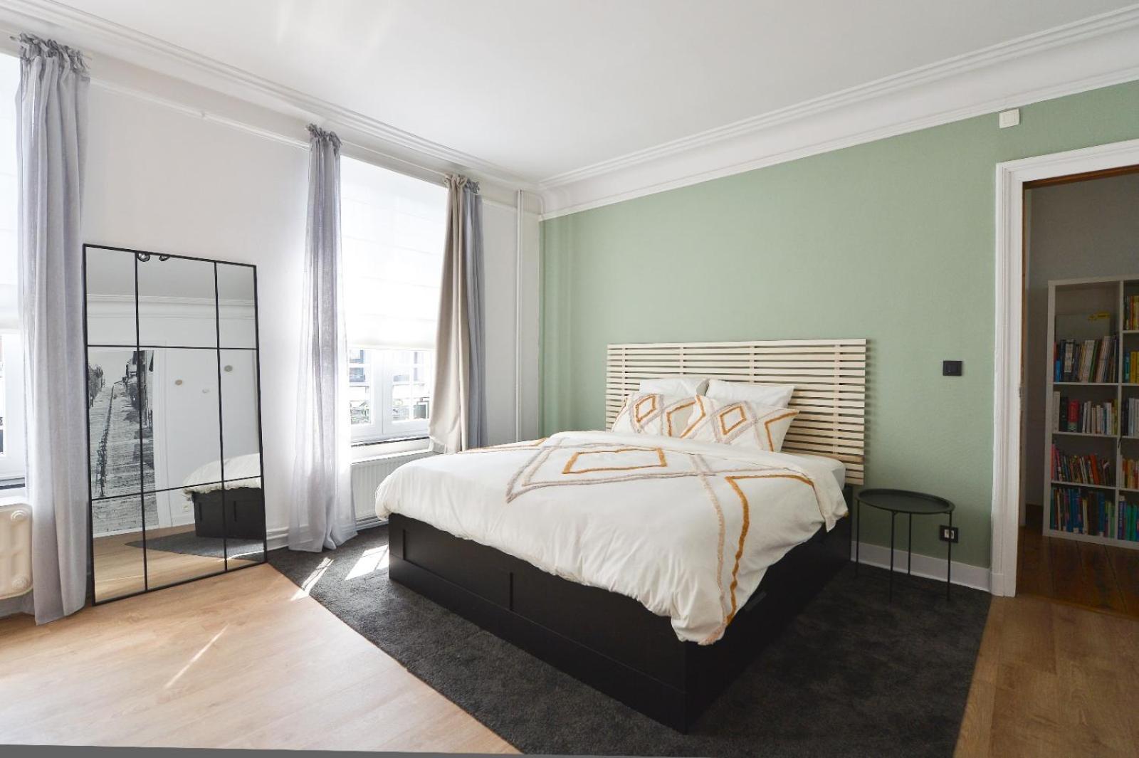 La Chambre De Sam - Chambre Lit 180 Avec Sdb Privee Proche Centre Ville 列日 外观 照片